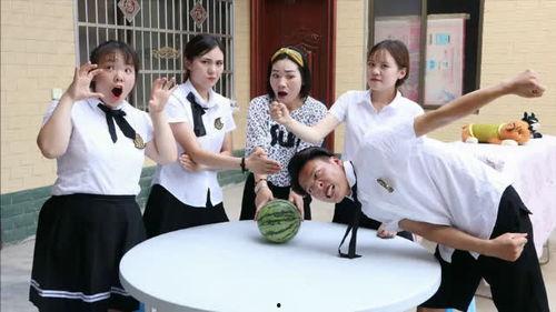 关于吃瓜的短剧,一场关于吃瓜的短剧狂欢