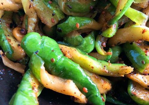 吃瓜比吃蔬菜好吗为什么,营养与口感的双重考量”